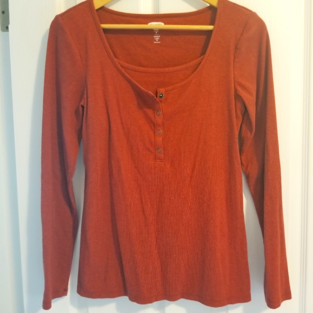 Dark Orange maternity BF sweater shirt by Old Navy